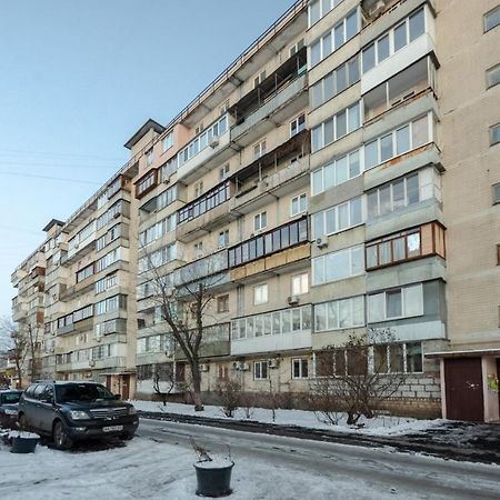 Kvartirkoff Na Obolonskiy Prospekt 7 Kiev Buitenkant foto
